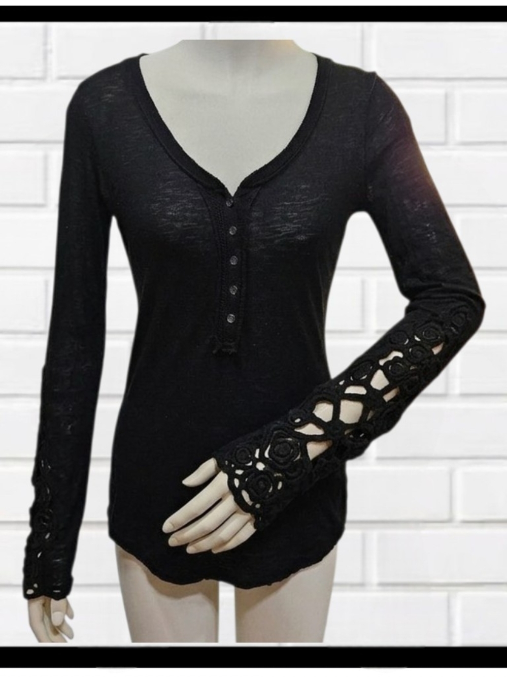 VTG Mudd Y2K Black Henley Top Crochet Lace Cutout Long Sleeve Small